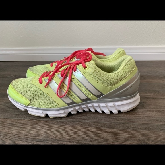 Adidas Shoes - Picture 4 of 9